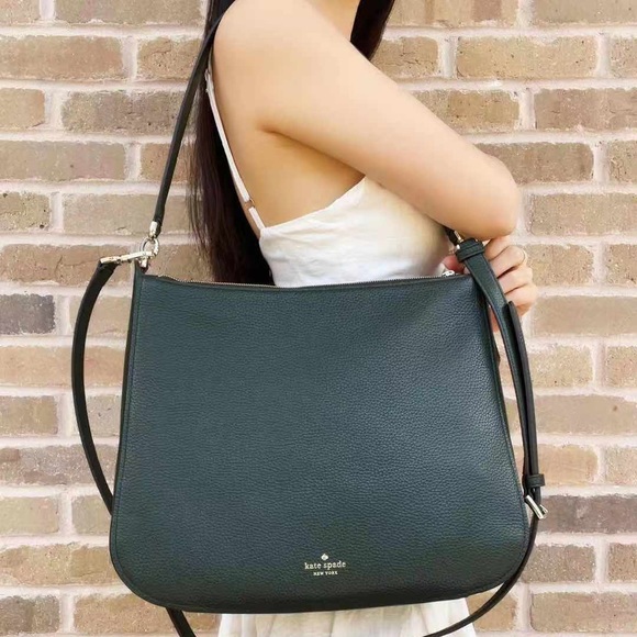 kate spade Handbags - Kate Spade ♠️ Shoulder Bag